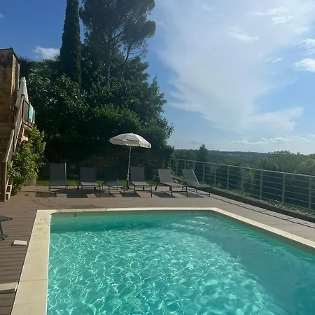 Maison Forbes *